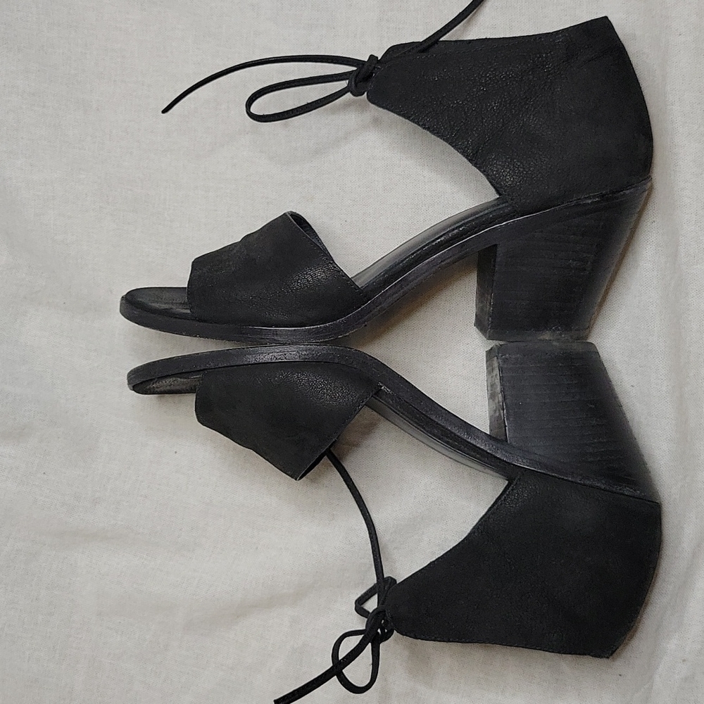 Eileen Fisher Ann Ankle Tie Sandal open toe black - Picture 10 of 13